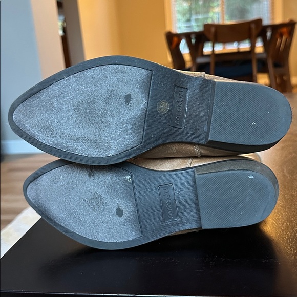 Cimarron brand faux leather tan and turquoise cowgirl boots - Picture 7 of 10